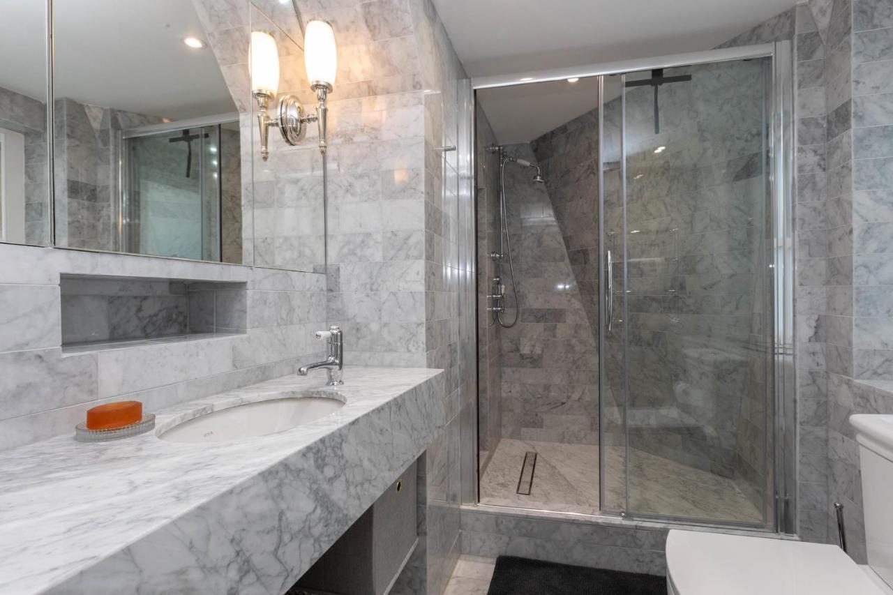 Stylish 2 Bedroom Apartment Near Oxford Street ลอนดอน ภายนอก รูปภาพ