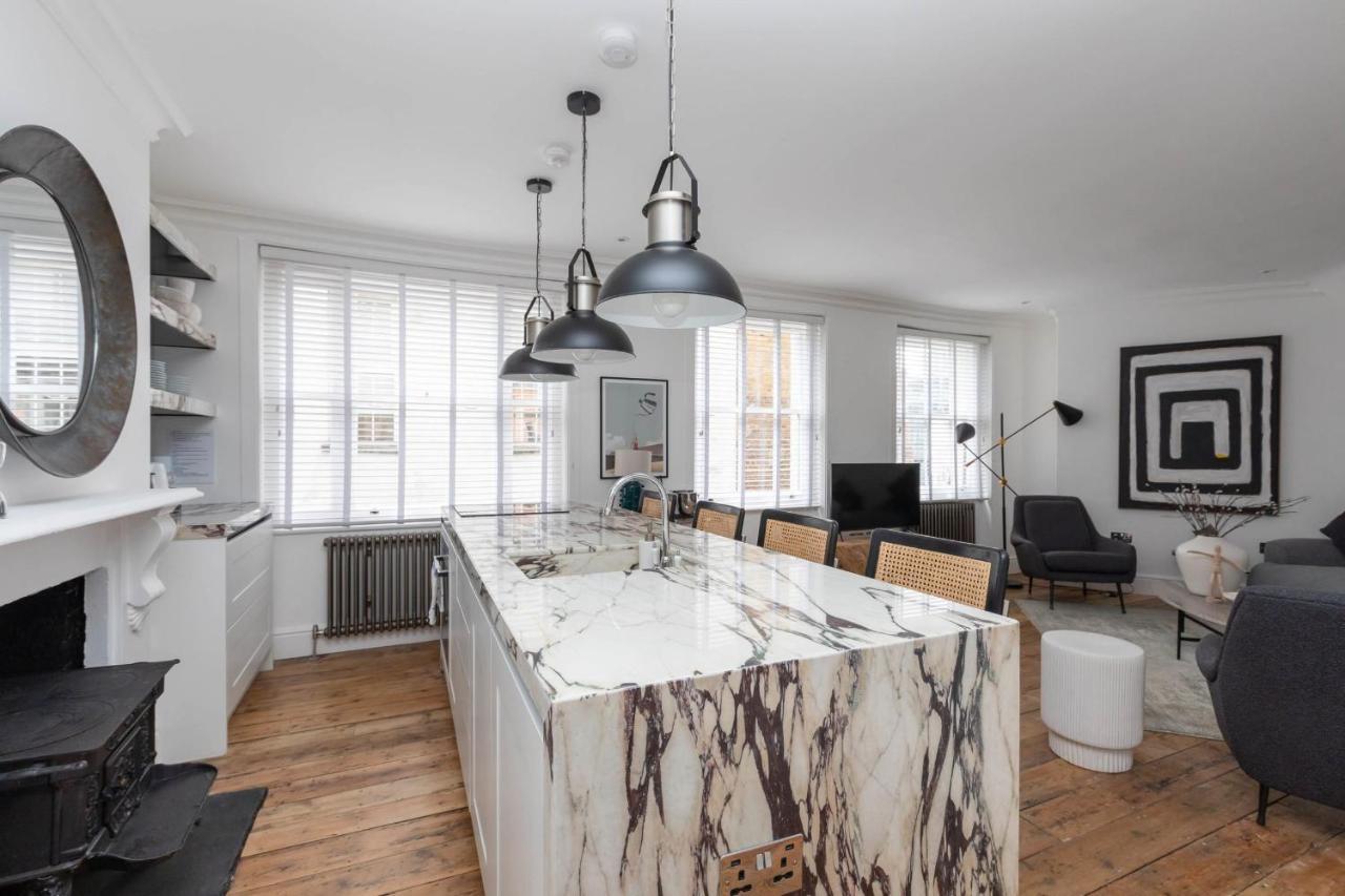 Stylish 2 Bedroom Apartment Near Oxford Street ลอนดอน ภายนอก รูปภาพ