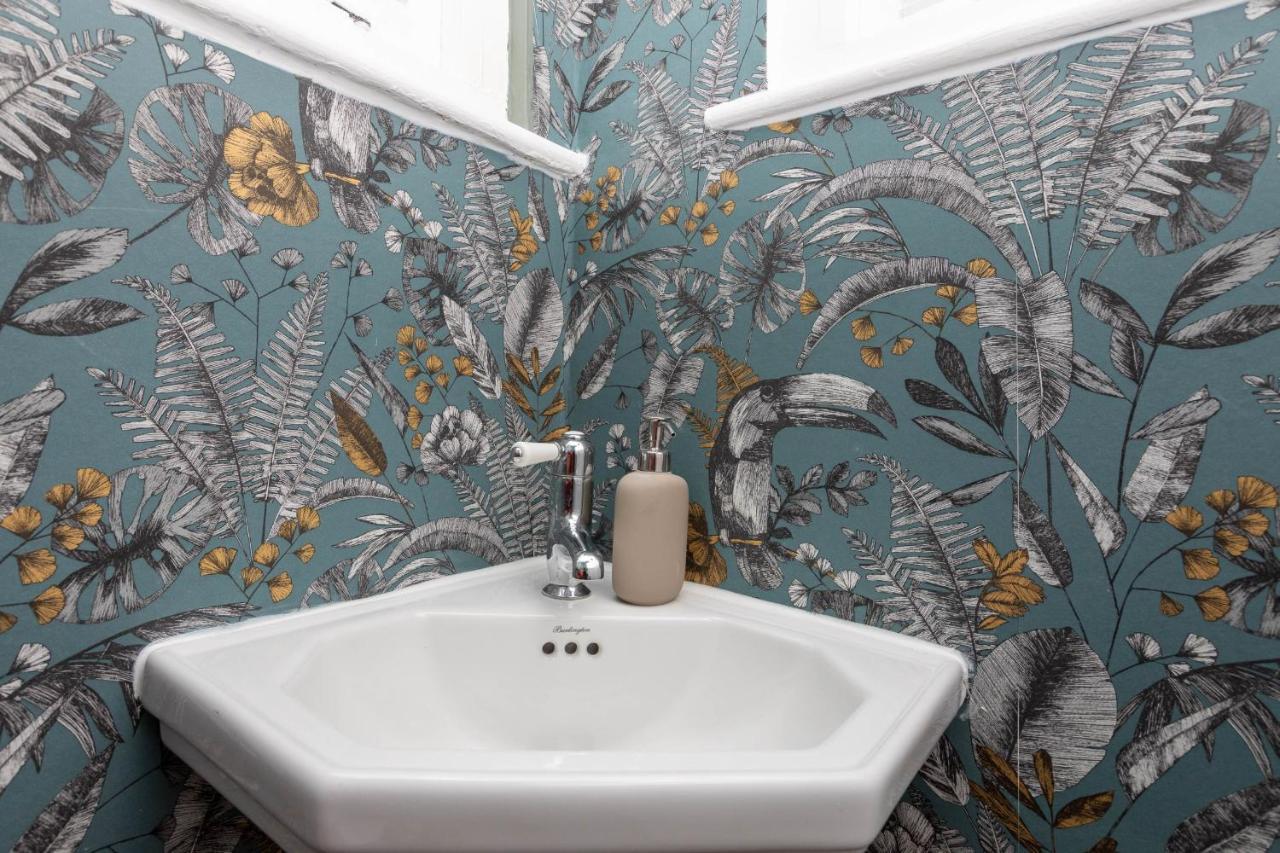 Stylish 2 Bedroom Apartment Near Oxford Street ลอนดอน ภายนอก รูปภาพ